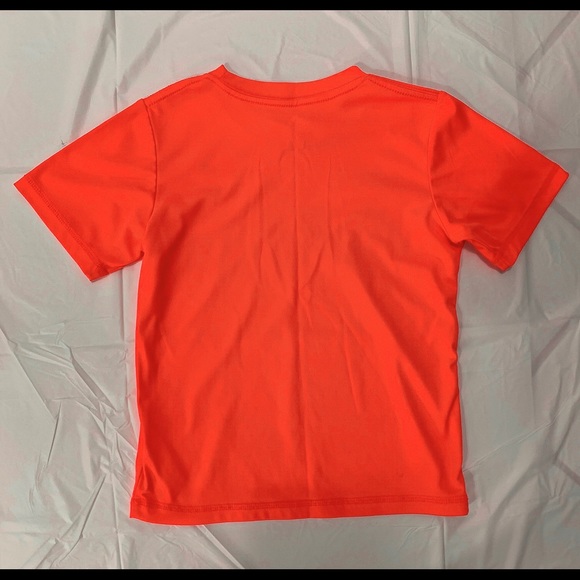 Adidas Dryfit 5yr top - Picture 6 of 6